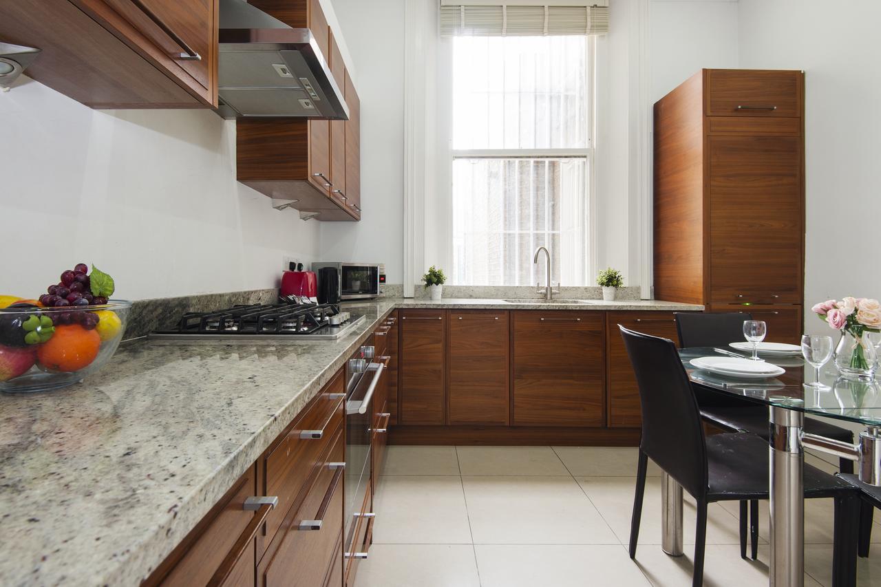 Appartamento Earls Court Amazing 2 Bed Flat In Central Londra Esterno foto