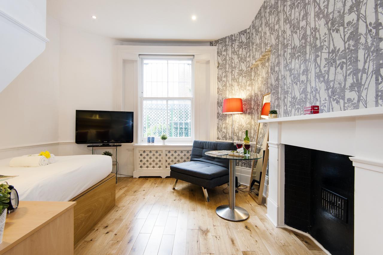 Appartamento Earls Court Amazing 2 Bed Flat In Central Londra Esterno foto